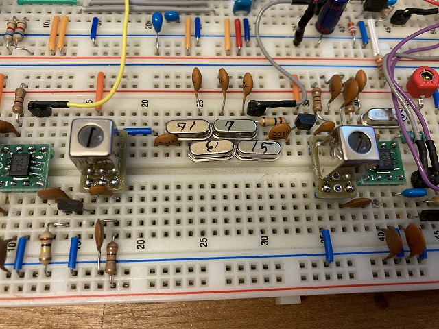 ブレッドボード7MHz-QRP-CWトランシーバー　クリスタルフィルター