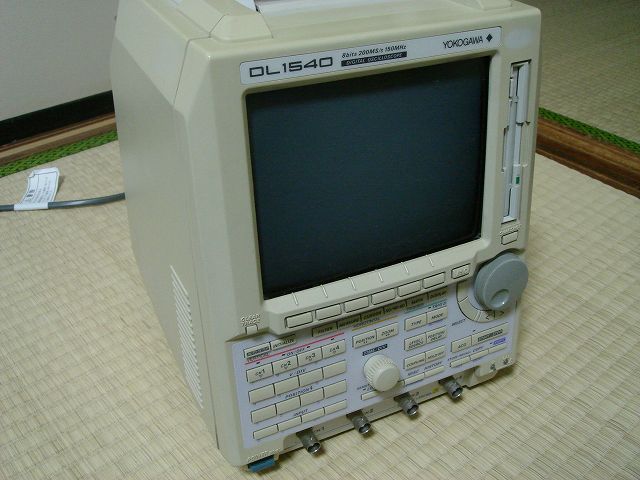 オシロスコープ（DL1540)のフロッピードライブ交換